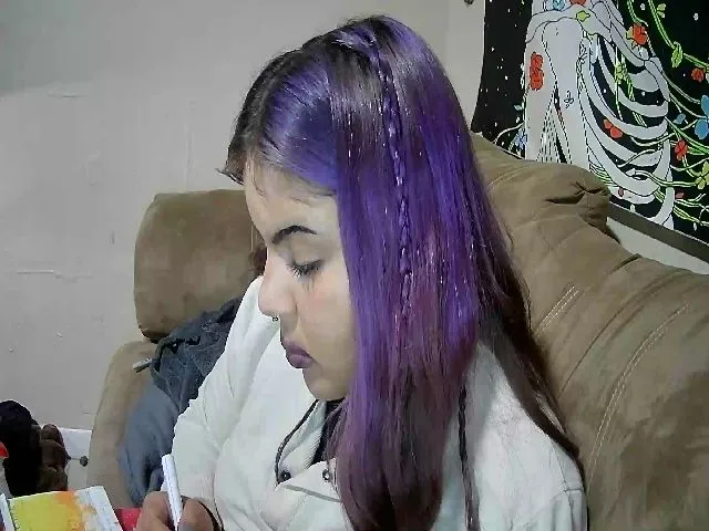 Live sex webcam photo for Lilmisspurp #255555031