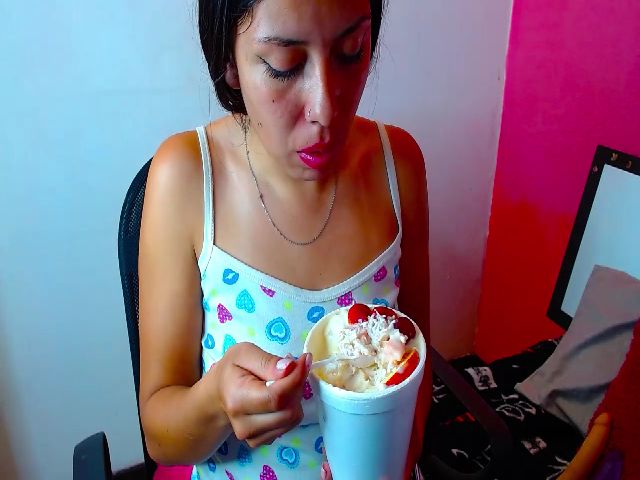 Live sex webcam photo for Juliia_sweet #257031993