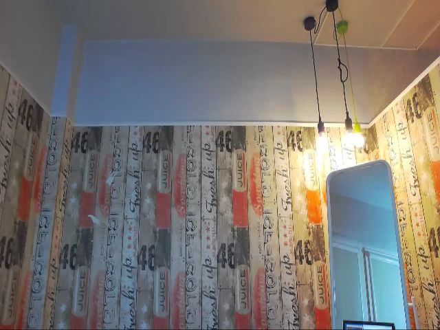 Live sex webcam photo for RubbyKalifha #254021408