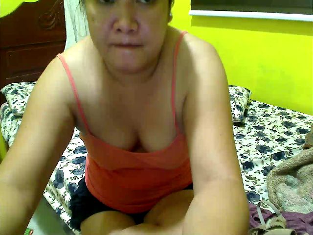 Live sex webcam photo for LiL_Spermaid #259932096
