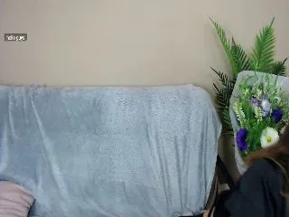Live sex webcam photo for MeliSi #251651973