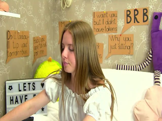 Live sex webcam photo for CaNaDaDi #254760111