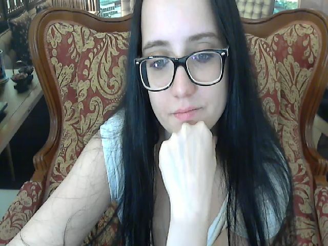 Live sex webcam photo for RebekaJo #255050361