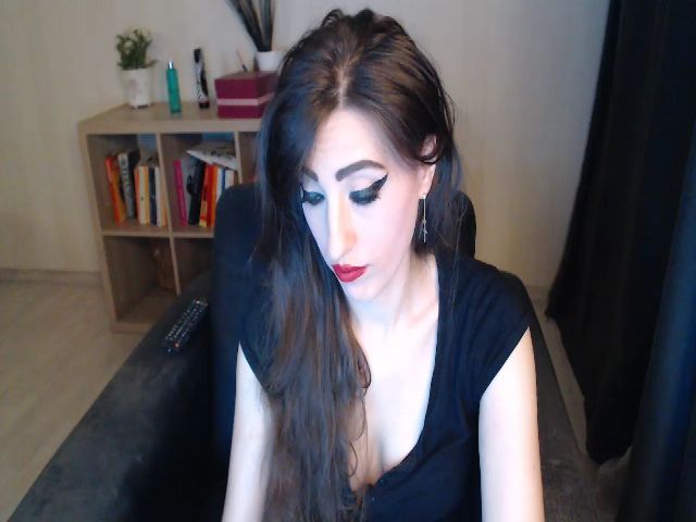 Live sex webcam photo for HotRebbecca #254609339