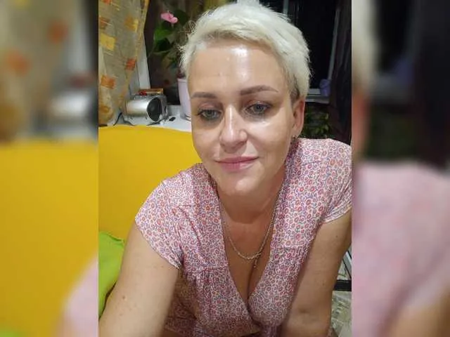 Live sex webcam photo for oksuhaa #256101086