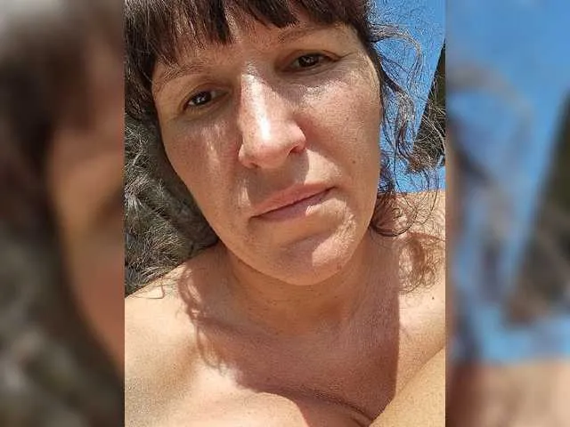 Live sex webcam photo for natalia1987 #249927086