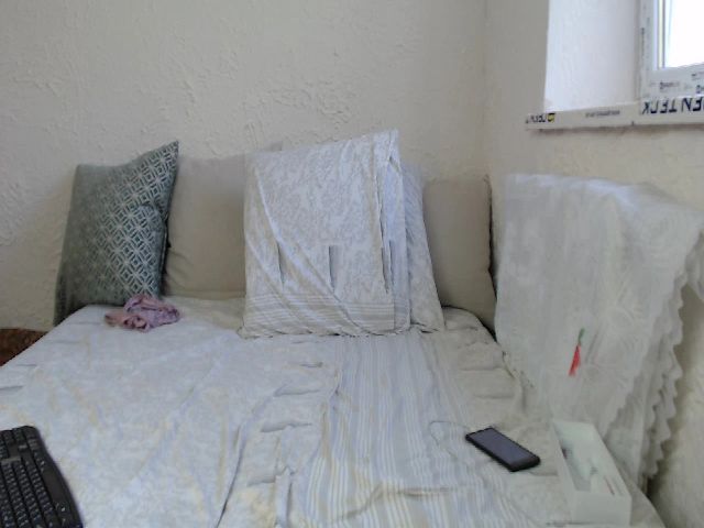 Live sex webcam photo for Marina1995d #253348593