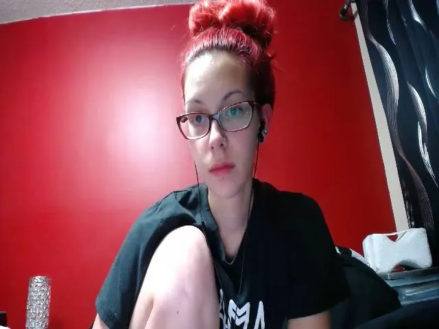 Live sex webcam photo for ZombieGirlX #253996552