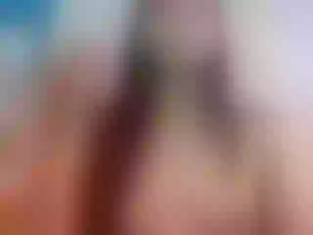 Live sex webcam photo for AngeelJones #241272855