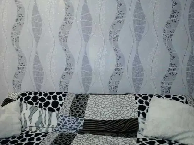 Live sex webcam photo for Hot-Princess #241211273