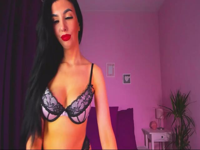 Live sex webcam photo for Goddess_Cum #263311660