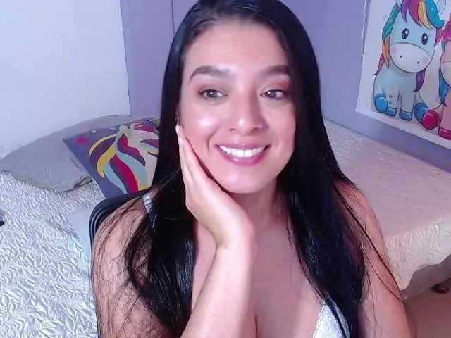 Live sex webcam photo for Reginasweet #259626123
