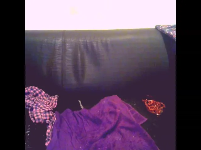 Live sex webcam photo for Sexygeny #264253192