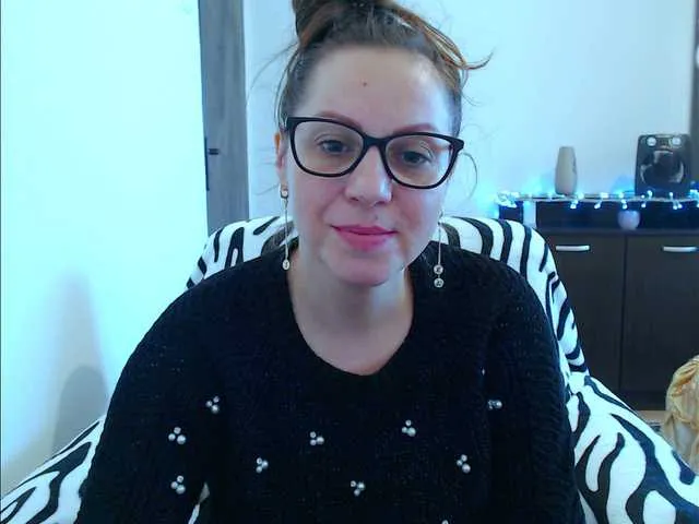 Live sex webcam photo for ellasolemn #241153692