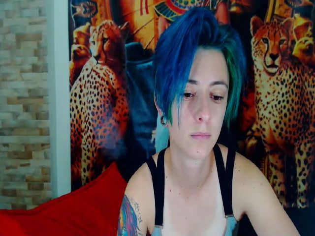 Live sex webcam photo for poison_blue #252637920
