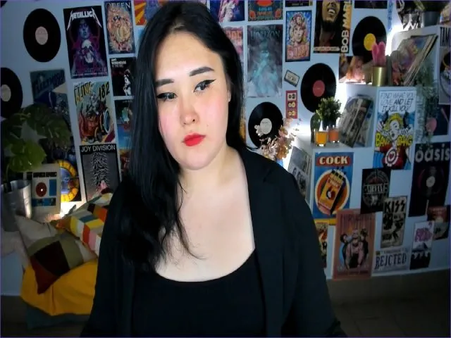 Live sex webcam photo for EsmiraWaild #260006038