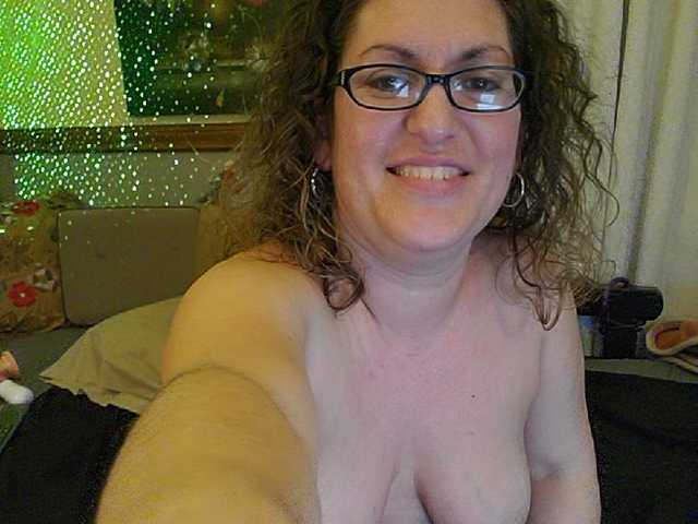 Live sex webcam photo for Prurient-Gem #241137910