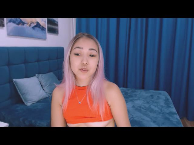 Live sex webcam photo for ArinaTigress #259068083