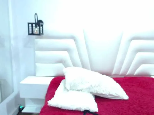 Live sex webcam photo for Brenda-star #257041173