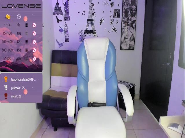 Live sex webcam photo for Valentina_5_ #253213798