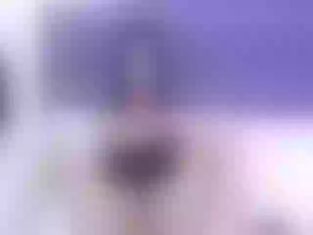 Live sex webcam photo for RoseCharleen #260355664