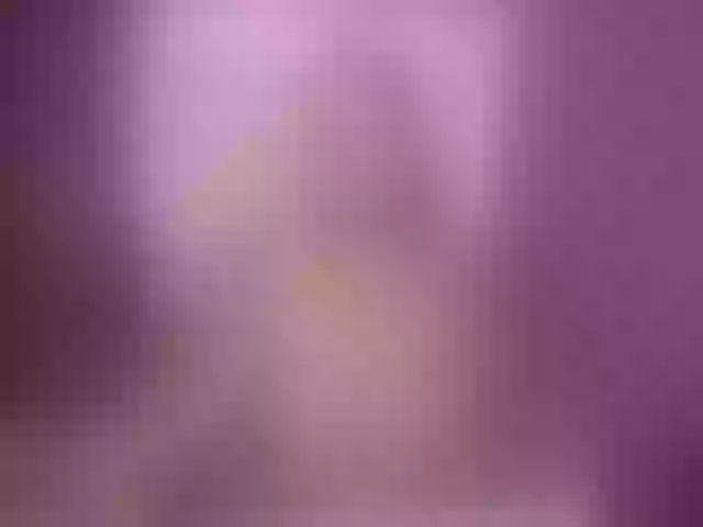 Live sex webcam photo for PtiMermaid #255902851