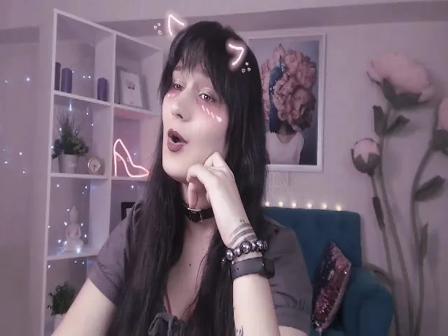 Live sex webcam photo for GraceLuv #255634310