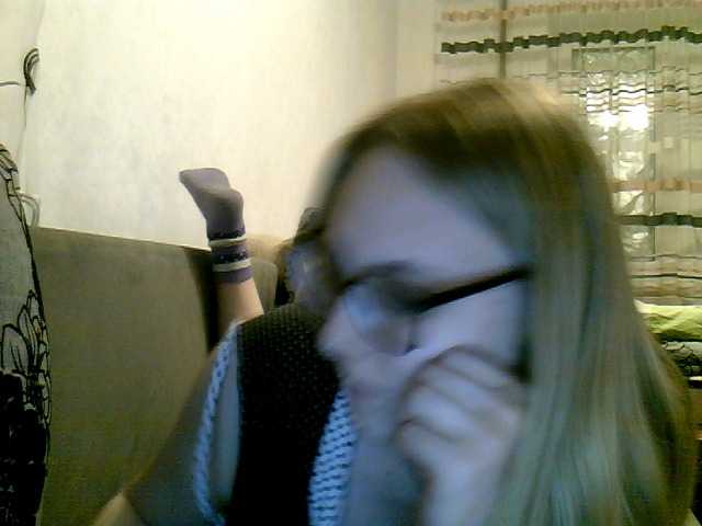Live sex webcam photo for Blondik8889 #243160061