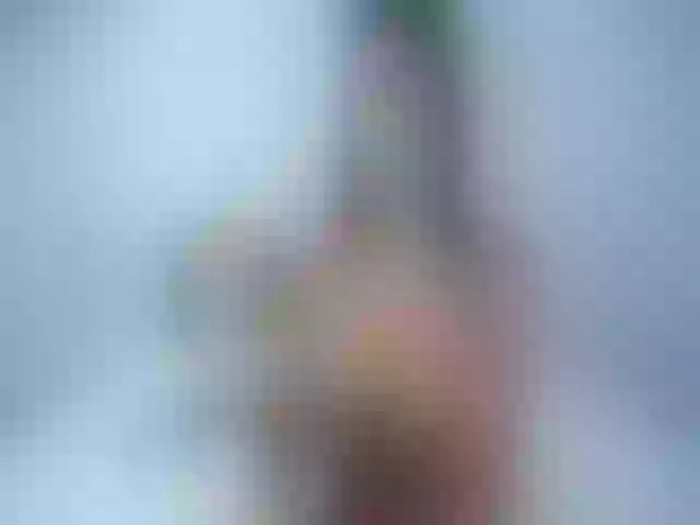 Live sex webcam photo for Mymysterryy24 #255500816
