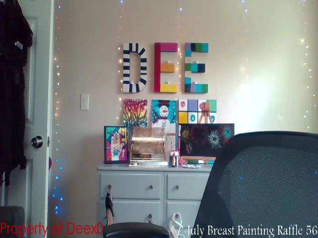 Live sex webcam photo for DeeX0 #258686231