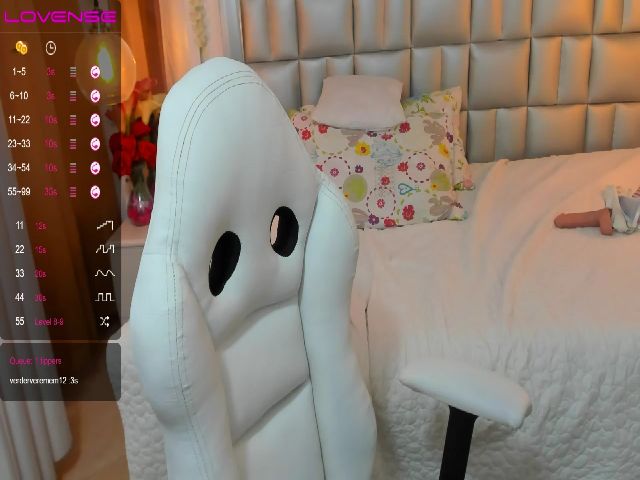 Live sex webcam photo for Sexxy_blonnde #255134981