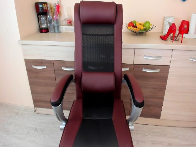 Live sex webcam photo for KimoraJoy #287860480