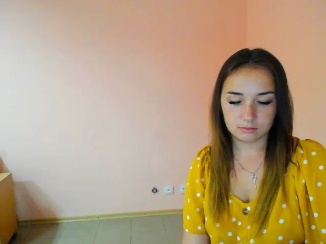 Live sex webcam photo for Candy4Love_ #260951893