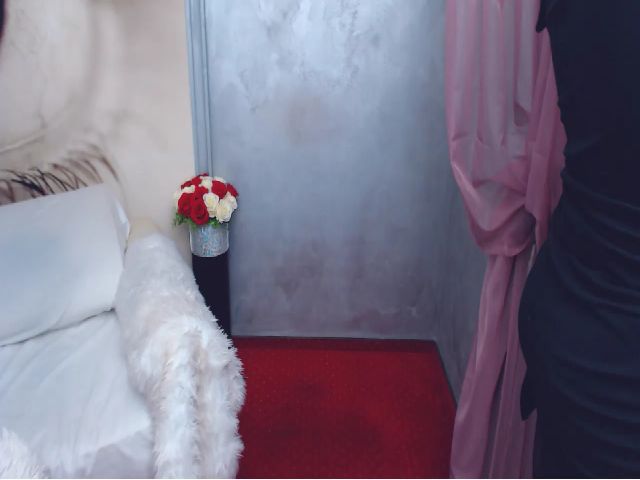 Live sex webcam photo for KateDolly #253704149