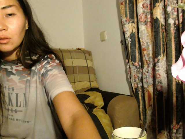 Live sex webcam photo for Milena0606 #252945343