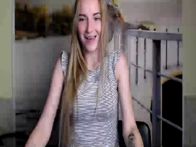 Live sex webcam photo for TaisiaJai #257156541