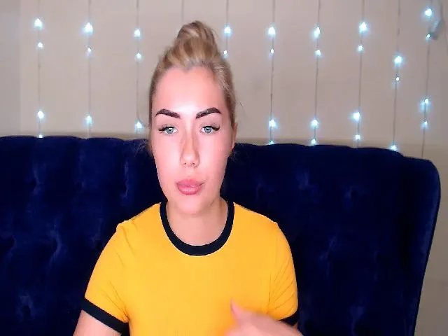 Live sex webcam photo for TrishKlein #255279986