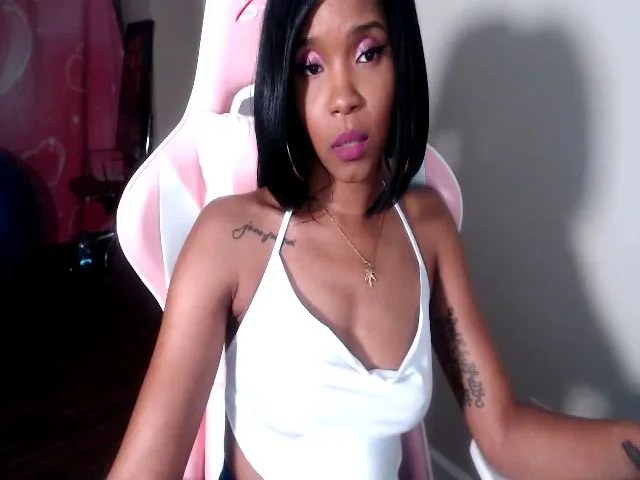 Live sex webcam photo for FireSTARFISH8 #263980601