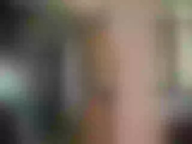 Live sex webcam photo for JenniferLuvv #258119154