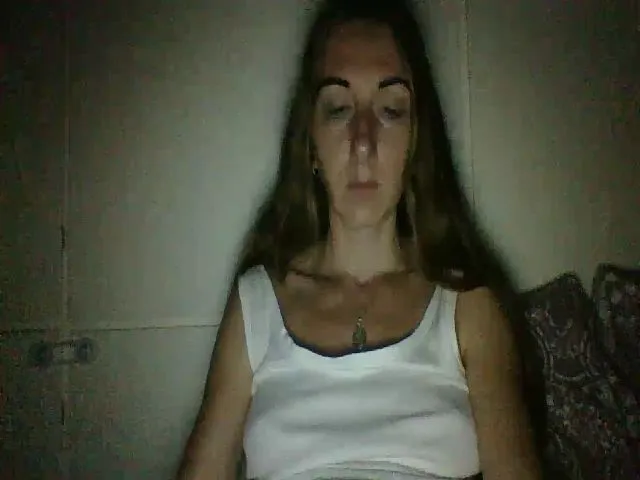 Live sex webcam photo for CheelyWilly #260895599