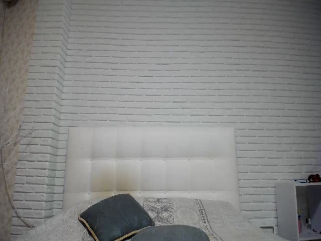 Live sex webcam photo for Malina_XXX #253031653