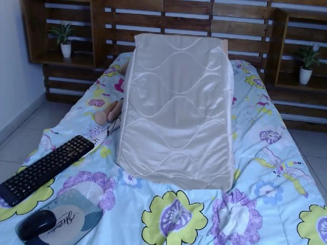 Live sex webcam photo for Katsumi_zenn #264835447