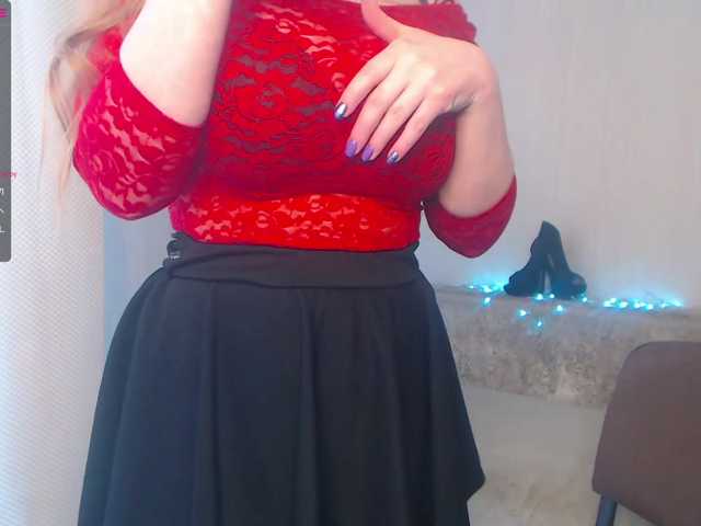 Live sex webcam photo for Viki-tiki-tak #241394895