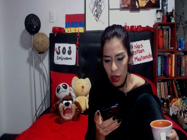 Live sex webcam photo for MilfKatty #253690361