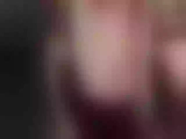 Live sex webcam photo for BBWLeona #257779338