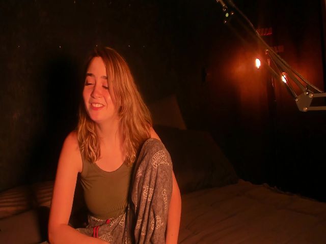 Live sex webcam photo for rpgmorgana #253296599