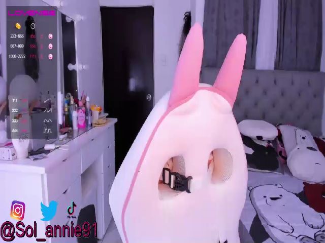 Live sex webcam photo for Anggi_ #257144896