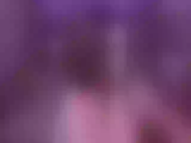 Live sex webcam photo for RosalieAnders #265399478