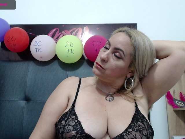 Live sex webcam photo for EelEeNna #256179962