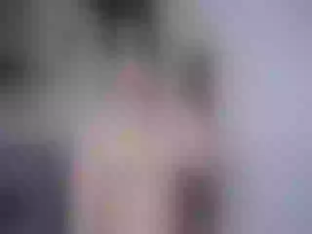 Live sex webcam photo for Noonalatin #264991695